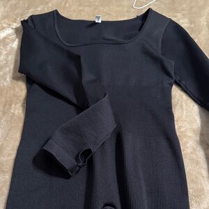 Black Ribbed Long Sleeve Top
